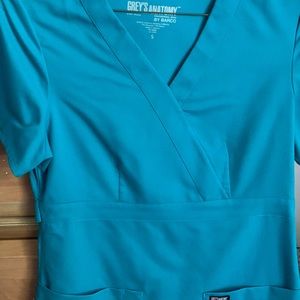 Grey’s Anatomy Scrubs set. like new!